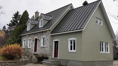maison canadienne agrandissement extérieur 1